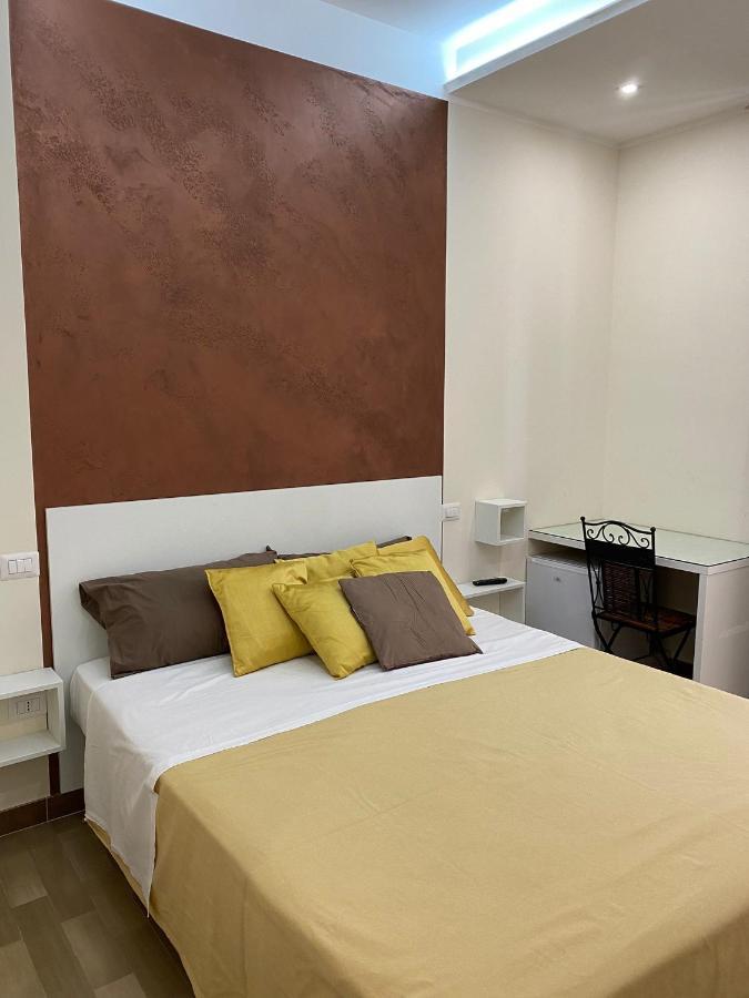 Room Milo Gallipoli Exterior foto